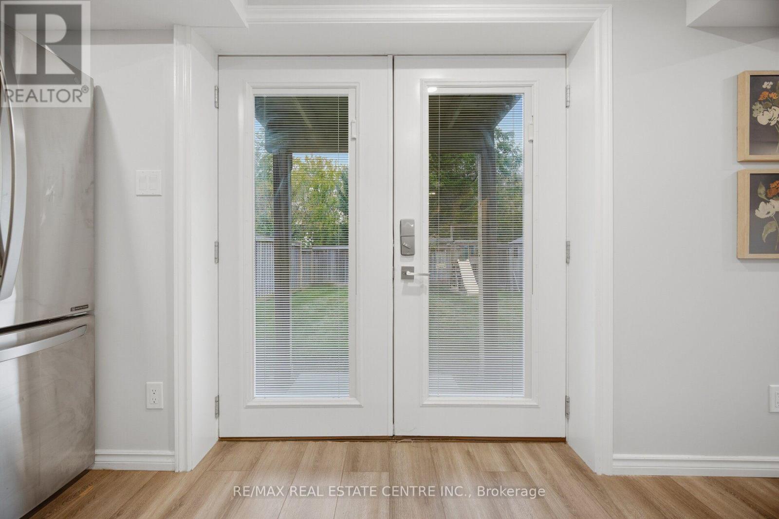 33 Mosely Crescent, Ajax, ON photo 40
