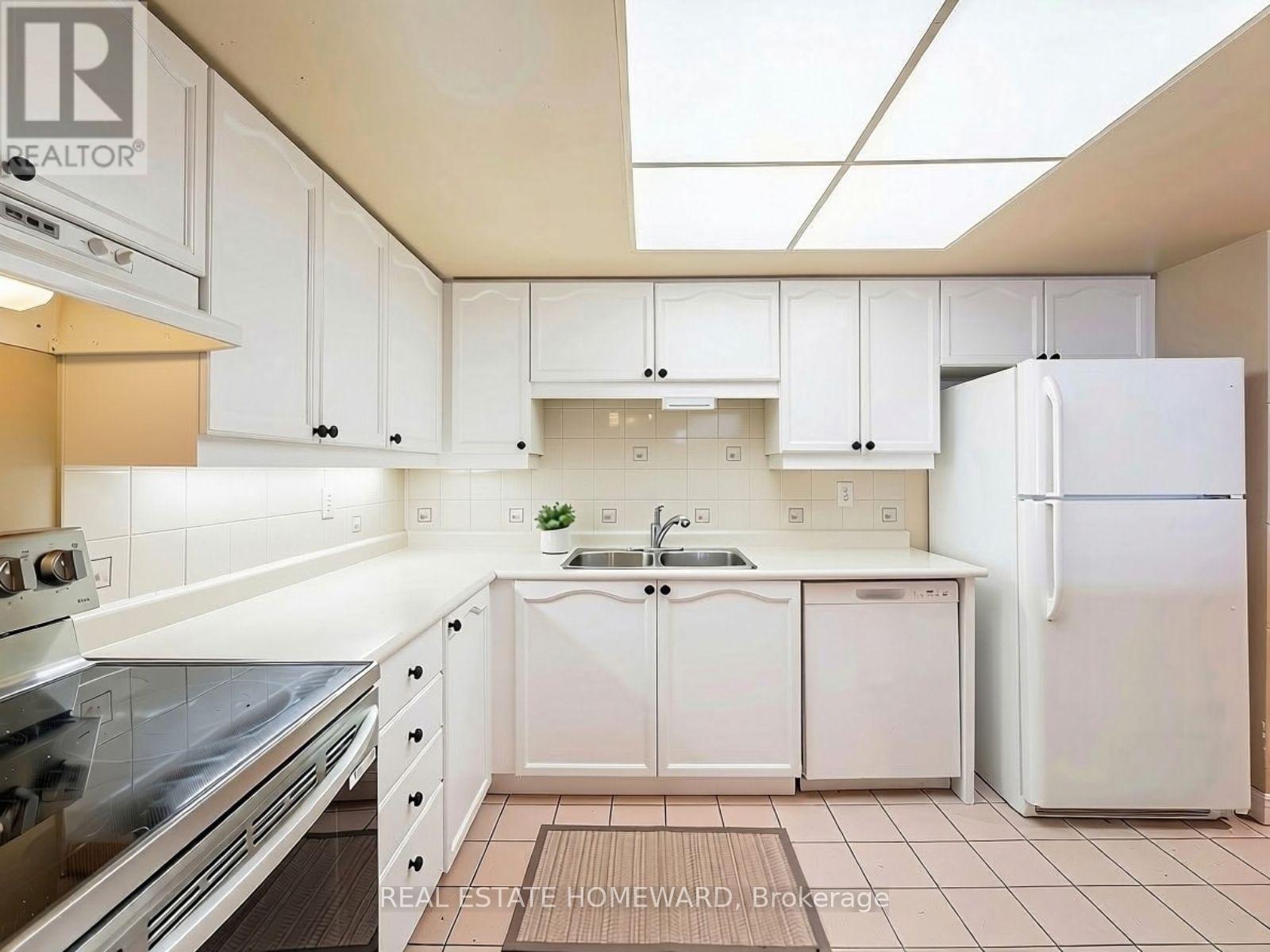 #624 1091 KINGSTON ROAD - 7