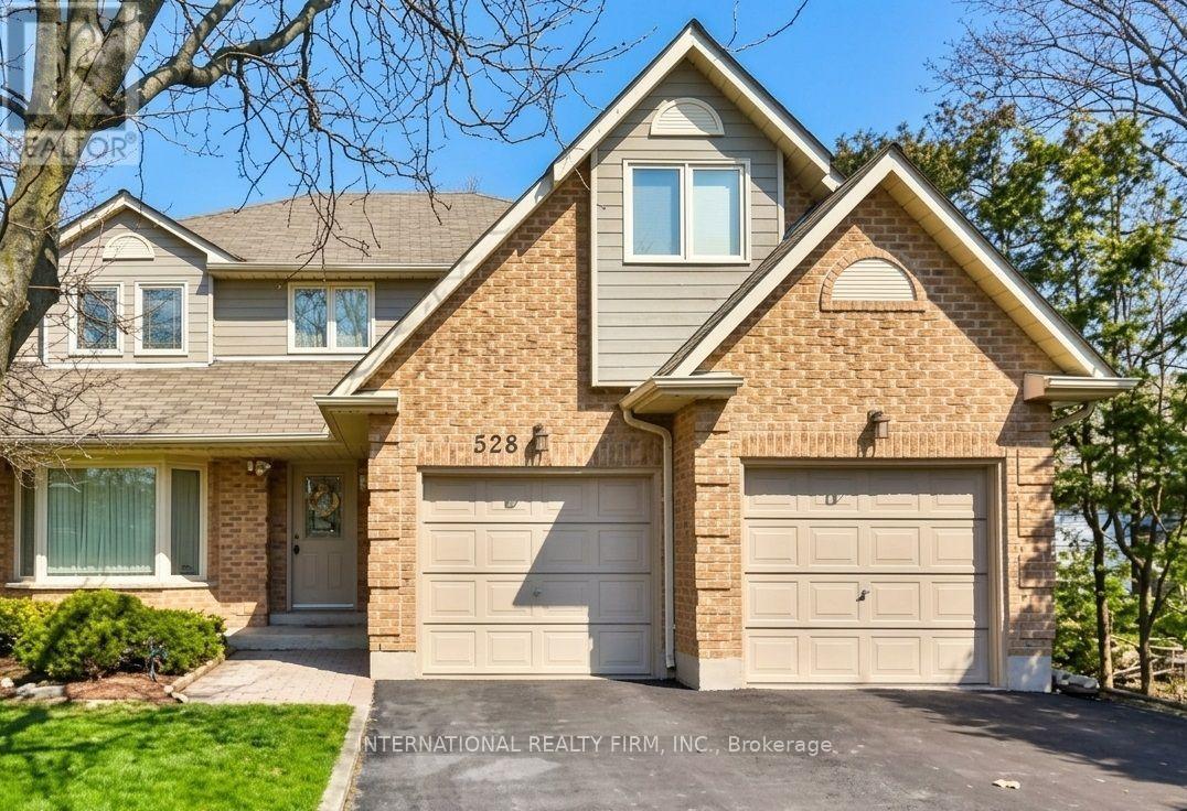 Bsmtapt- 328 Sheppard Avenue, Pickering, ON photo 2