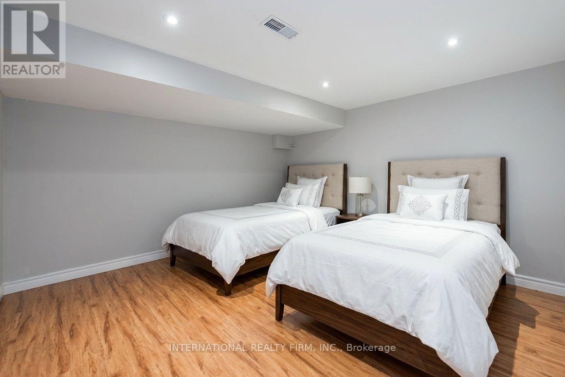 Bsmtapt- 328 Sheppard Avenue, Pickering, ON photo 7