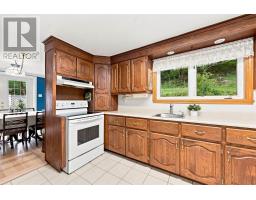 Laundry / Bath - 204 High Street, Bedford, NS B4A1N7 Photo 9