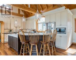 Mud room - 147 Lakeshore Road E, Blue Mountains, ON L9Y0M9 Photo 12