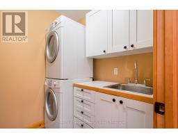 147 Lakeshore Road E, Blue Mountains, ON L9Y0M9 Photo 36