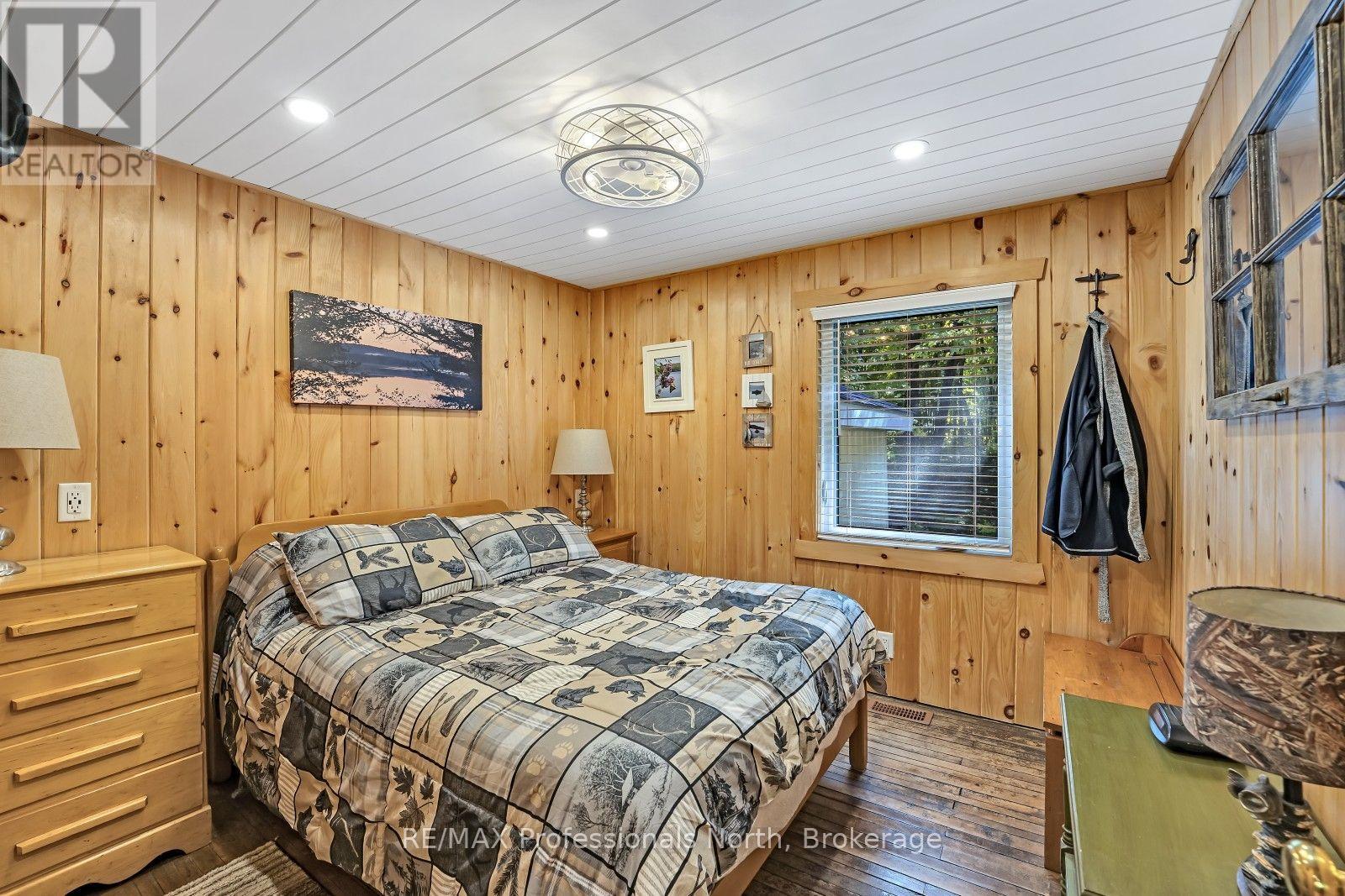 1035 HARVEST MOON LANE - 23