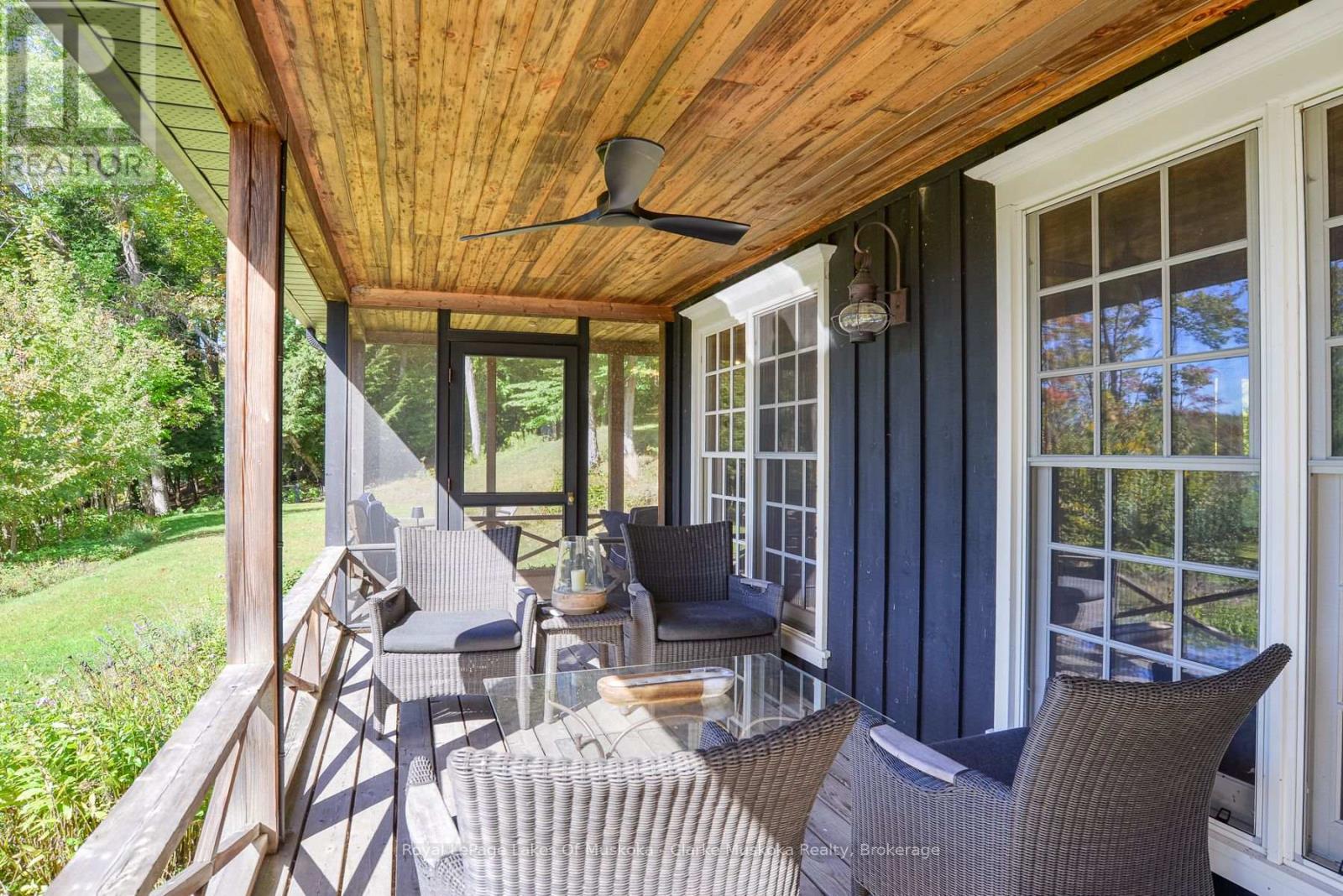 #1 1311 HEMLOCK POINT ROAD - 21