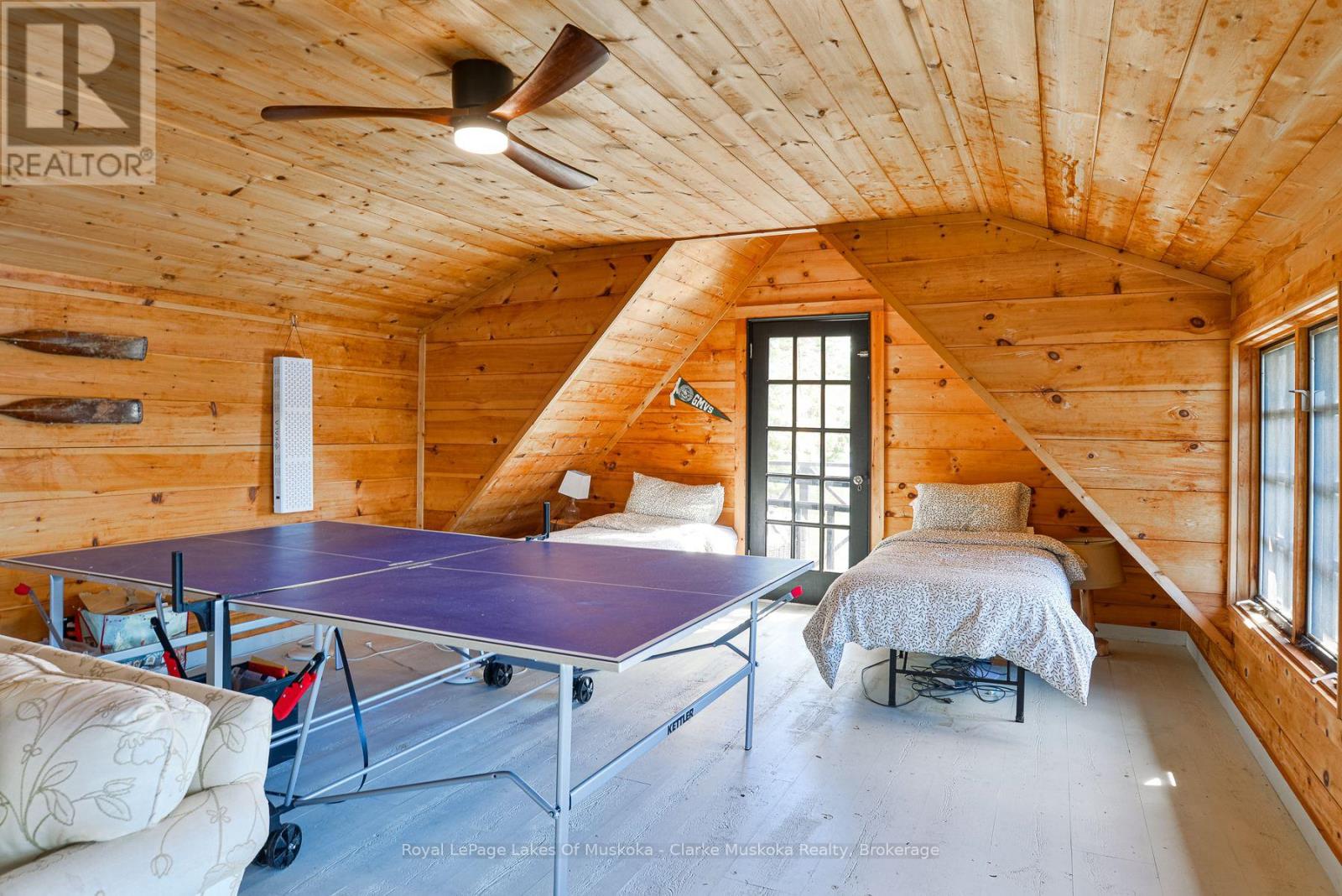 #1 1311 HEMLOCK POINT ROAD - 29