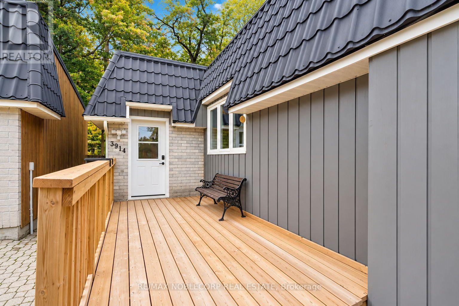 3914 Rosemary Lane, Innisfil, ON photo 3