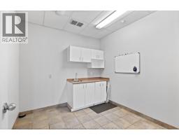 3950 Malden Unit# 7, Windsor, ON N9C2G4 Photo 8