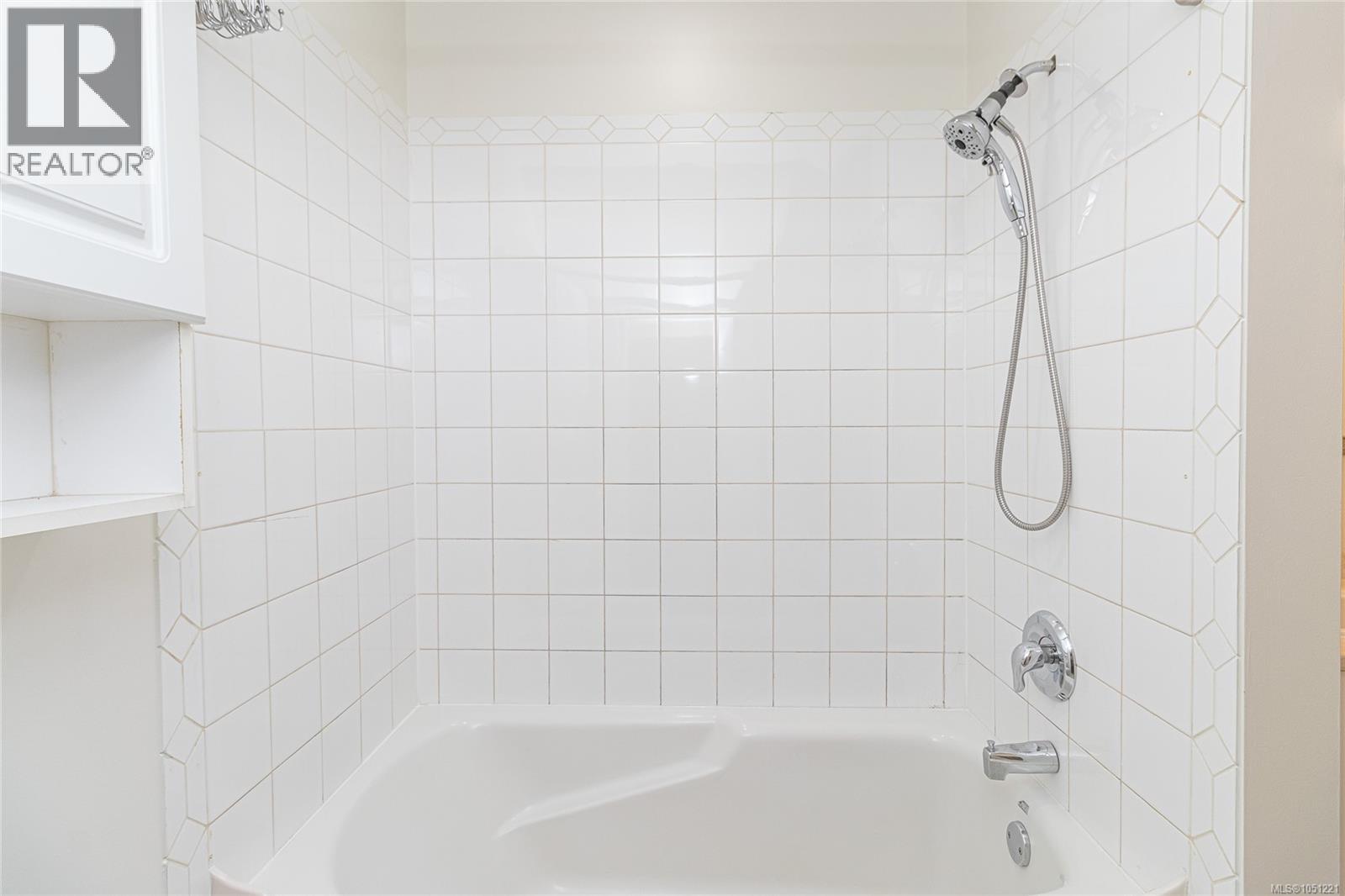 #1 649 Admirals Rd - Image 22