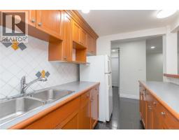 1 649 Admirals Rd, Esquimalt, BC V9A2N6 Photo 16
