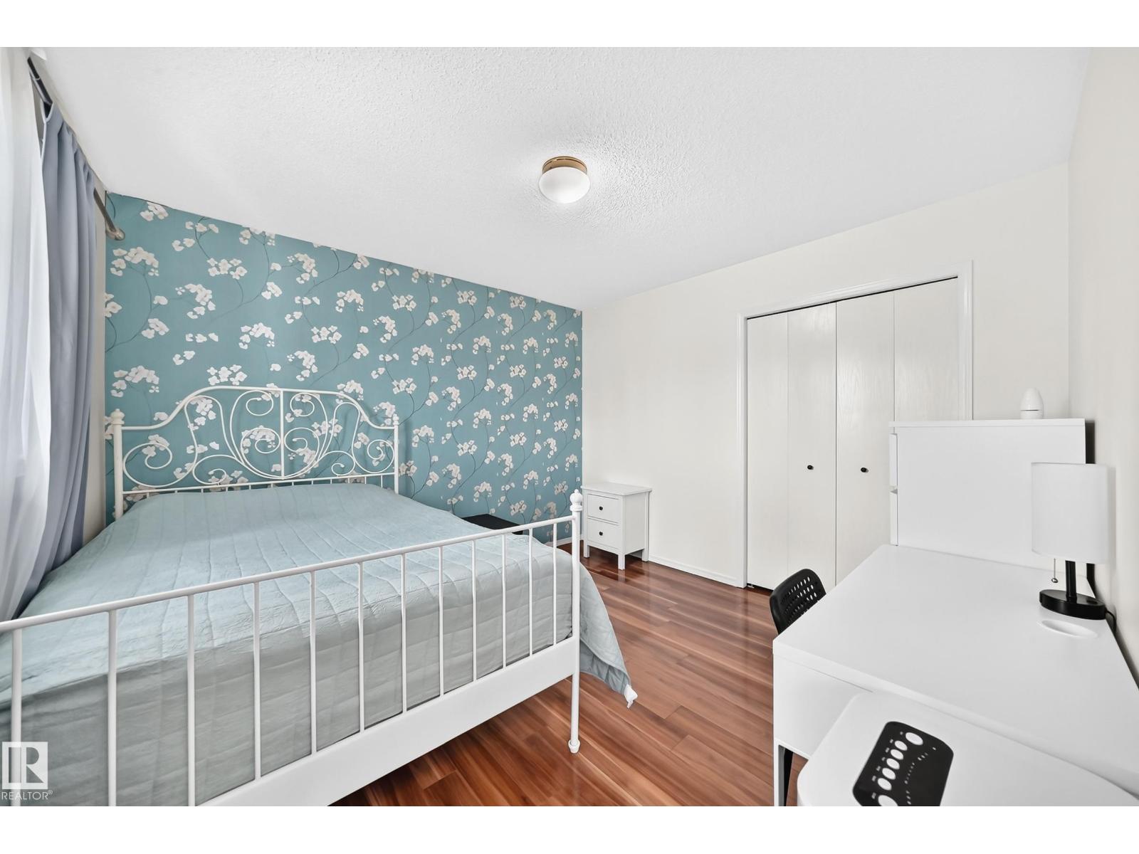 4424 33 ST NW - Image 31