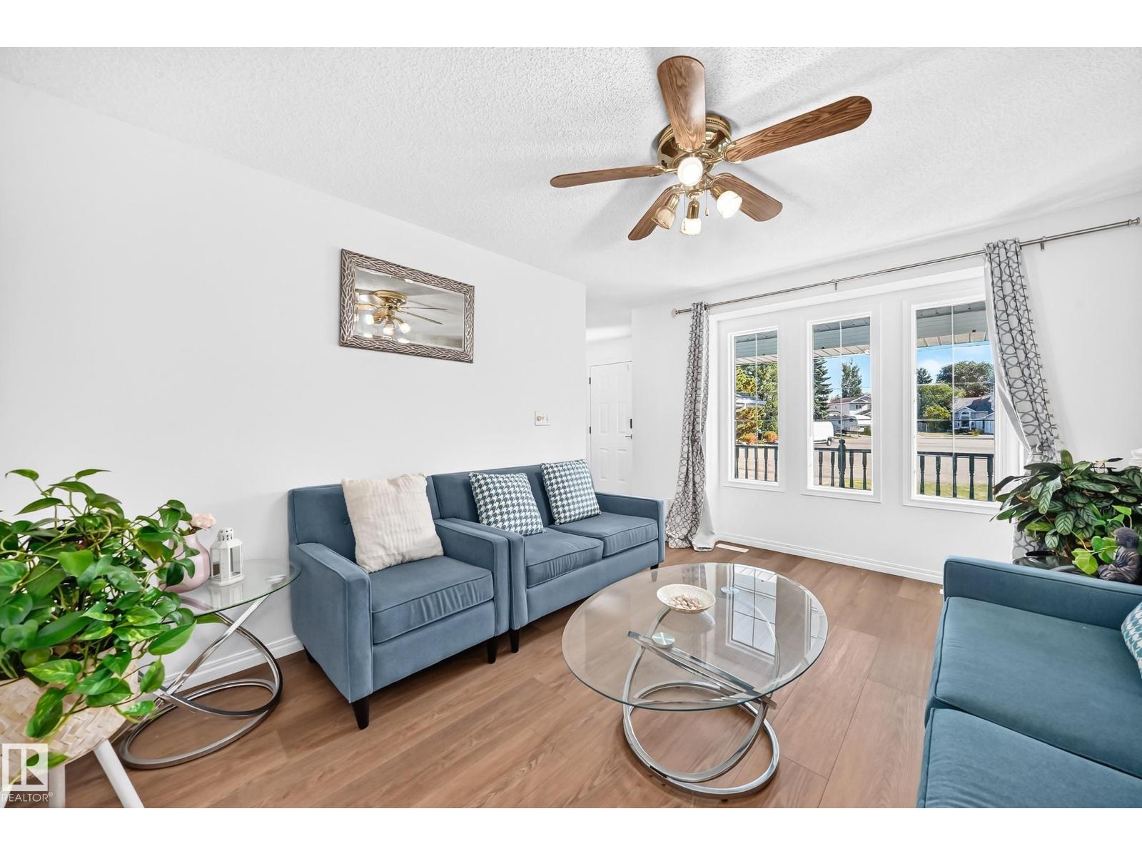 4424 33 ST NW - 5