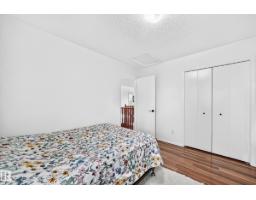 4424 33 St Nw, Edmonton, AB T6T1E9 Photo 34