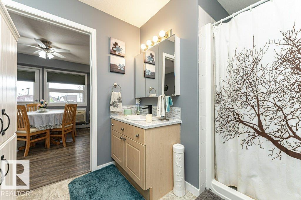 #233 8802 SOUTHFORT DR - 29