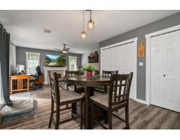 Family room - 6900 Oakwood Drive, Agassiz, Agassiz, BC V0M1A3 Photo 6
