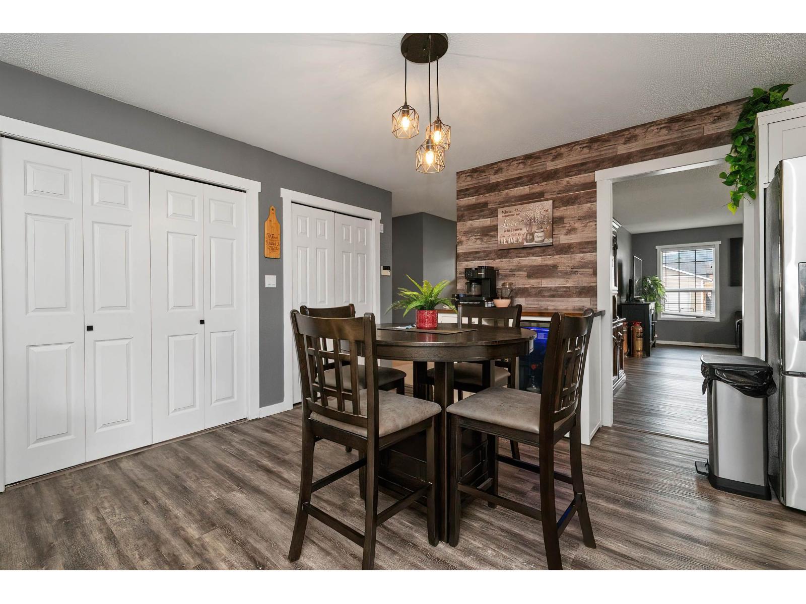 6900 OAKWOOD DRIVE, Agassiz, Agassiz
