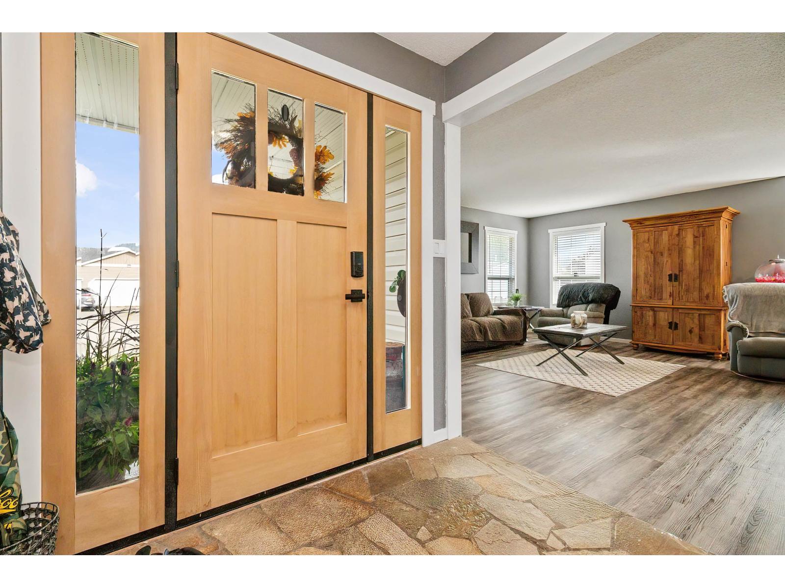 6900 OAKWOOD DRIVE, Agassiz, Agassiz