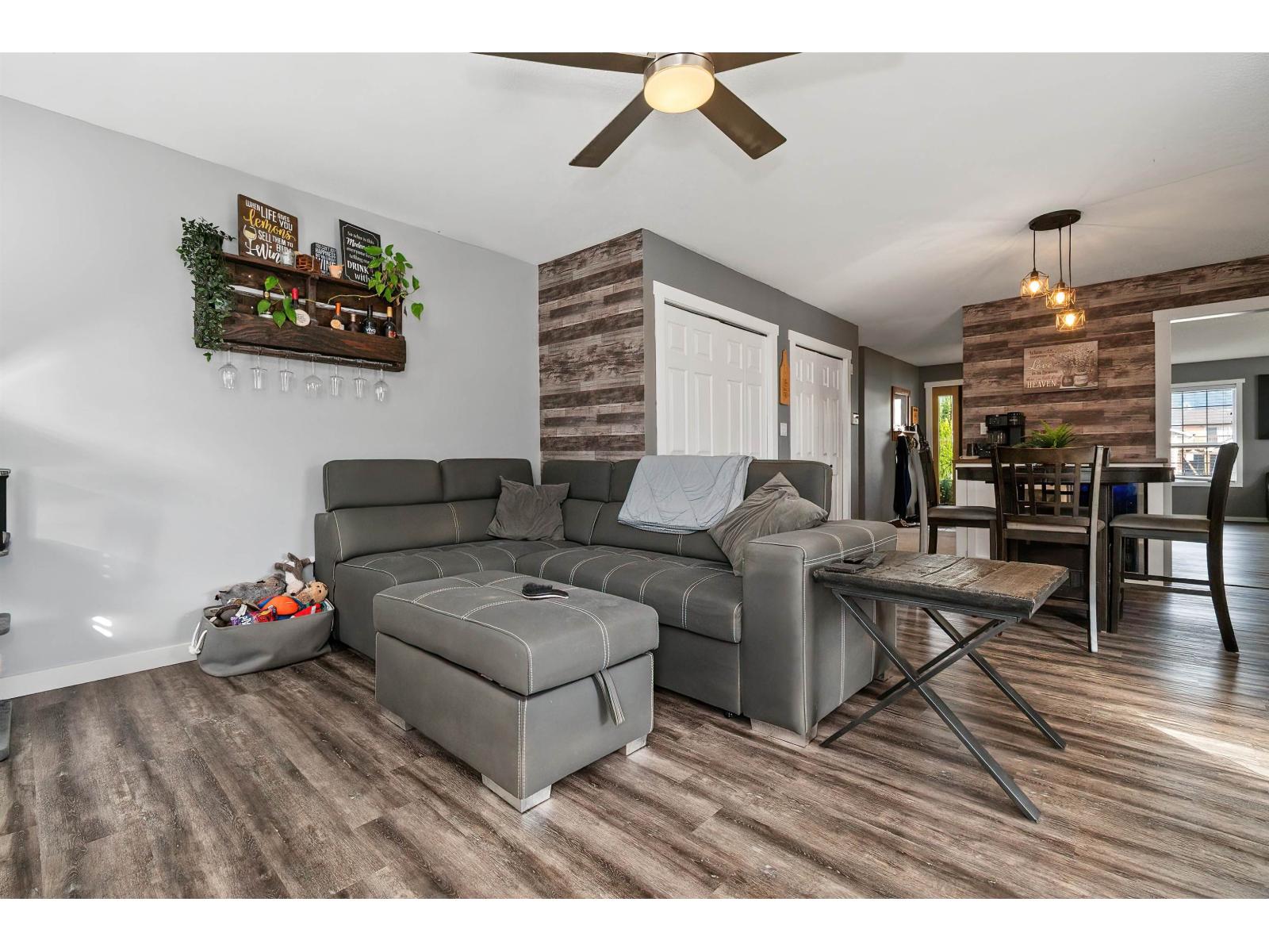 6900 OAKWOOD DRIVE, Agassiz, Agassiz