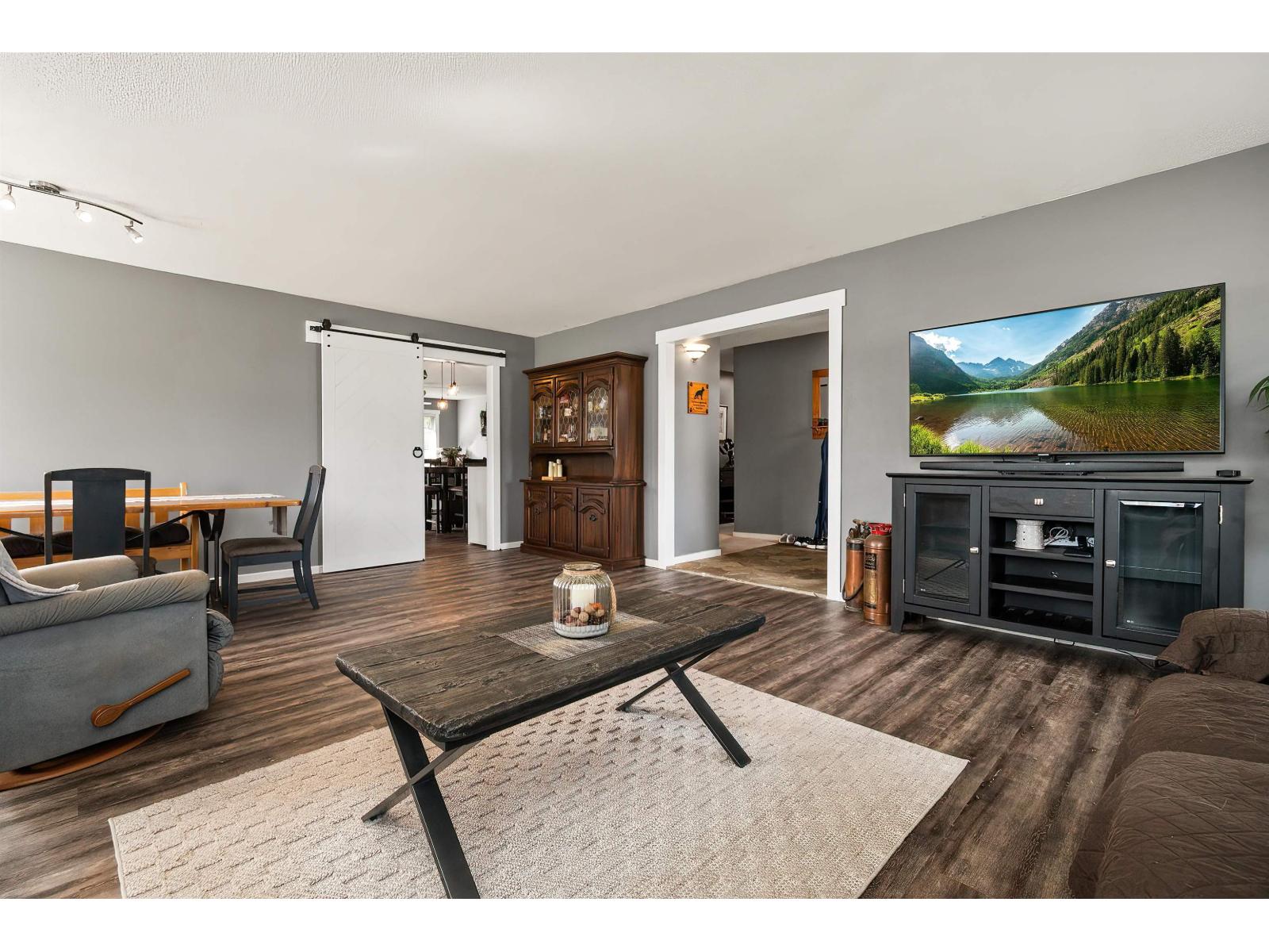 6900 OAKWOOD DRIVE, Agassiz, Agassiz