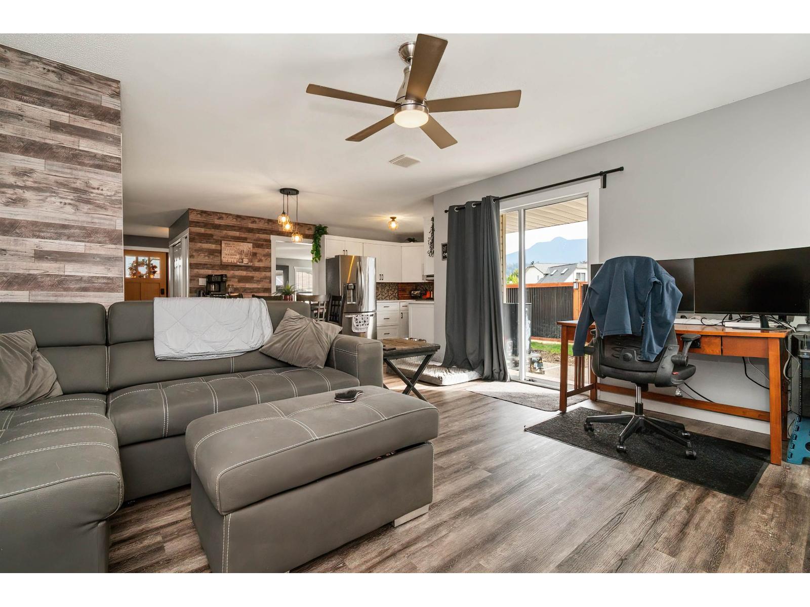 6900 OAKWOOD DRIVE, Agassiz, Agassiz