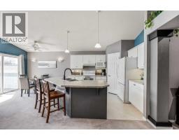 206 Fairmont Garden Road S - photo 8