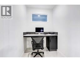 184 Rowmont Boulevard Nw, Calgary, AB T3L0H3 Photo 14