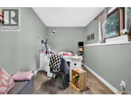 1010 9th Avenue Sw, Moose Jaw, SK S6H5X5 Photo 42