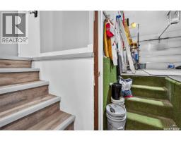 1010 9th Avenue Sw, Moose Jaw, SK S6H5X5 Photo 45