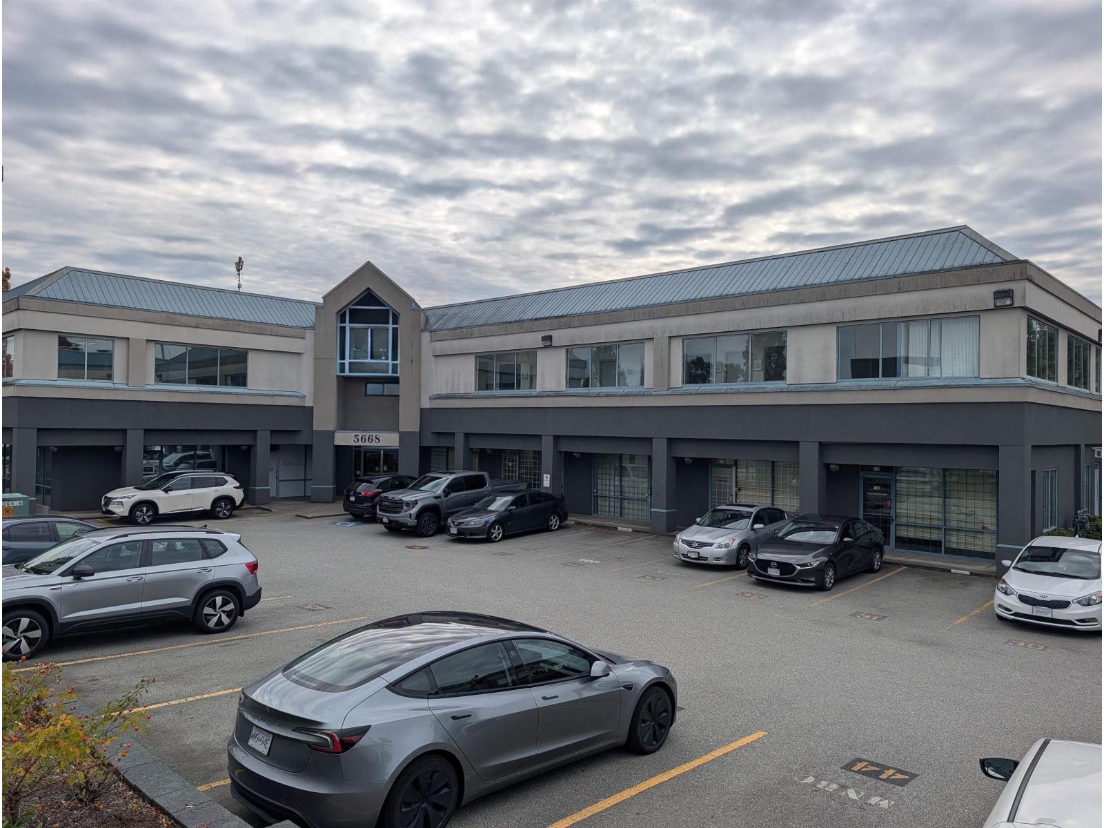 Property for lease at 102 5668 192 STREET