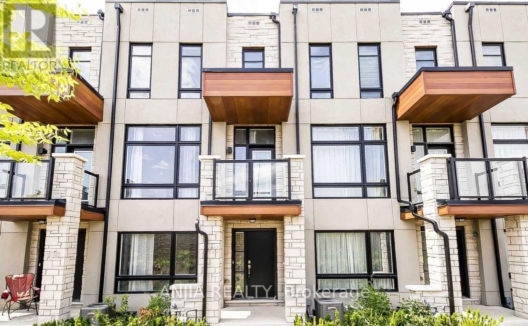 Photo of 135 CARPACCIO AVENUE
