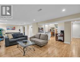 19842 Yonge Street, East Gwillimbury, ON L9N1A9 Photo 24