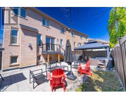 145 Silver Maple Road, Richmond Hill, ON L4E4Y8 Photo 48