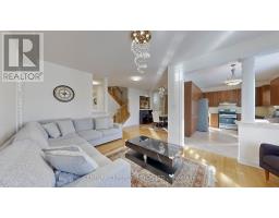 Primary Bedroom - 145 Silver Maple Road, Richmond Hill, ON L4E4Y8 Photo 6