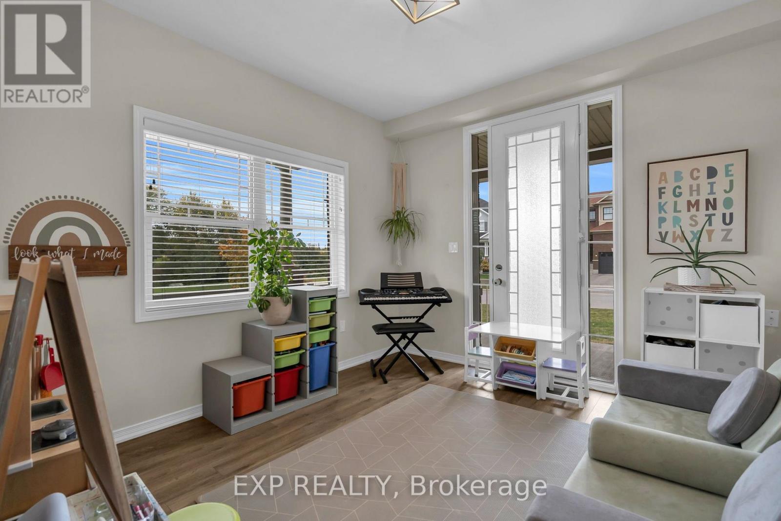 46 RENNIE STREET - Image 13