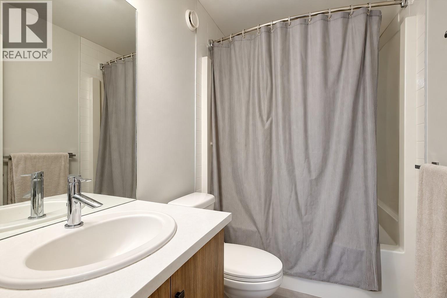 741 Yorkville Street - Image 69