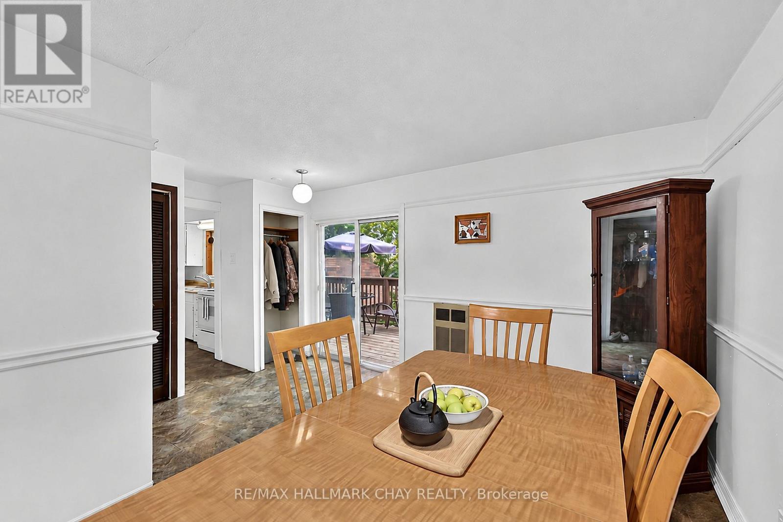 275 Harvey Street, Orillia, ON photo 12