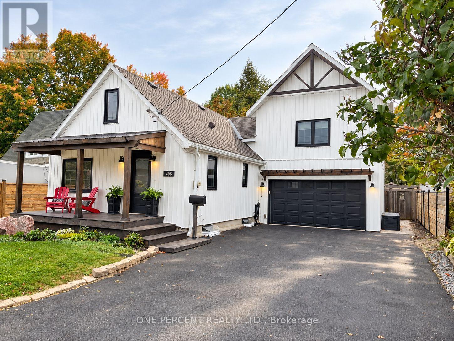 406 PETER STREET N - 1