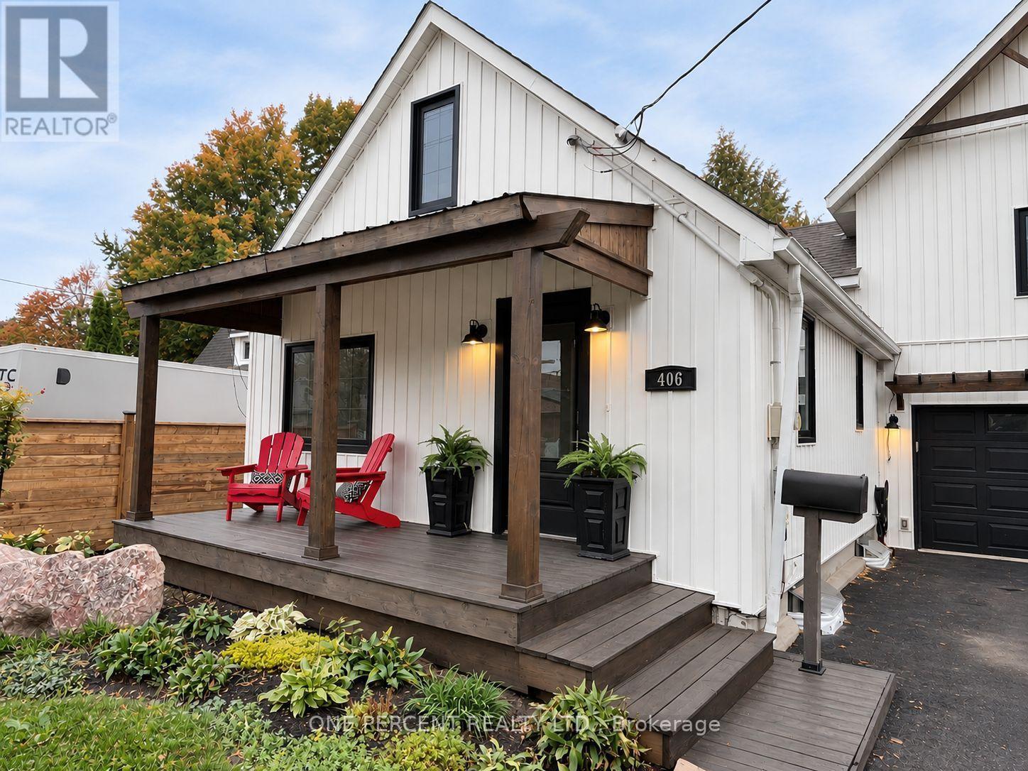 406 PETER STREET N - 2