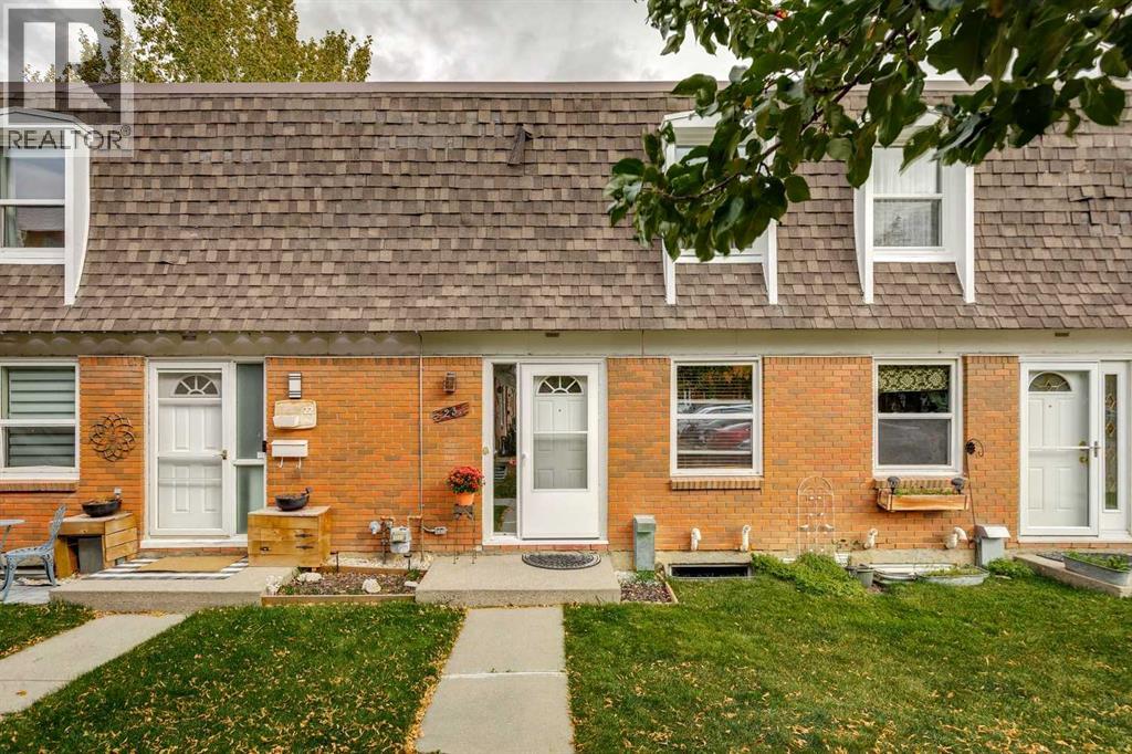 23, 330 Canterbury Drive SW, Calgary, Alberta, T2W1H6