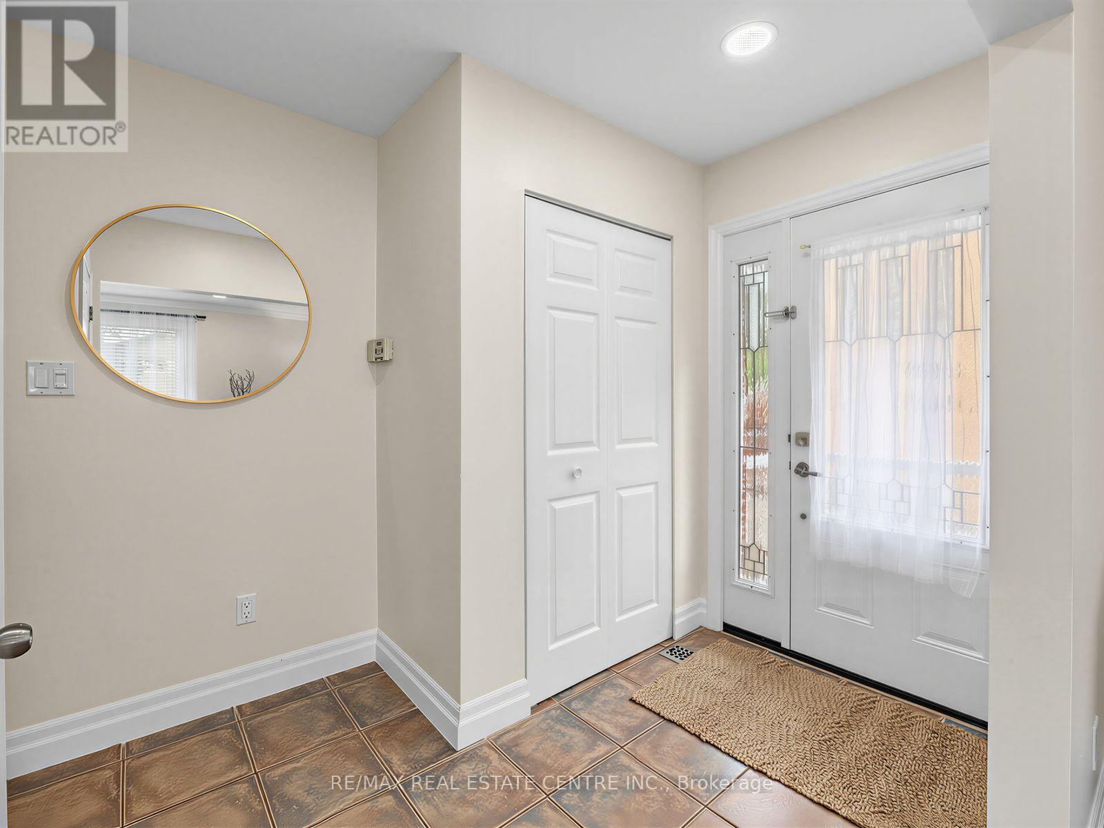 Photo of 2475 BROOKHURST ROAD
