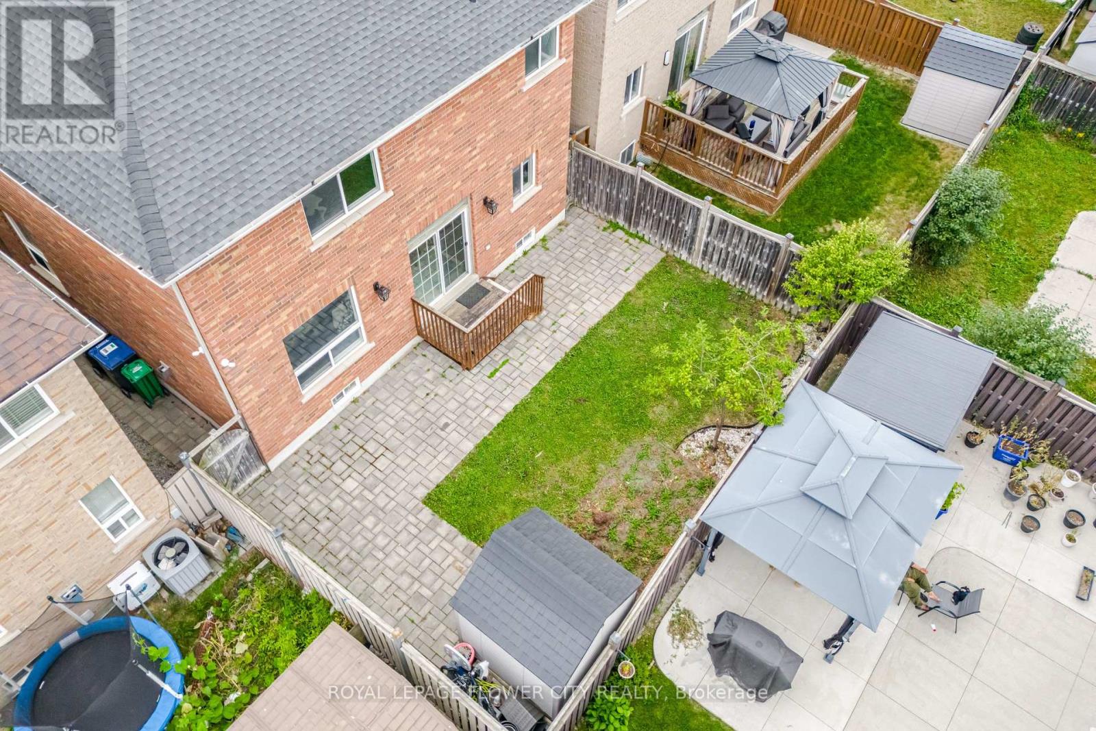 39 HADFIELD CIRCLE - 34