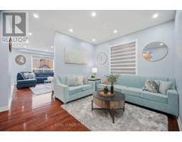 Family room - 39 Hadfield Circle, Brampton, ON L6R0N6 Photo 6
