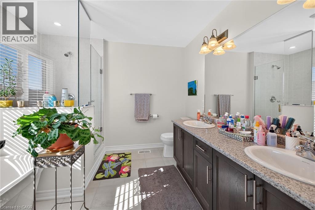 8 CALLON Drive - Image 31