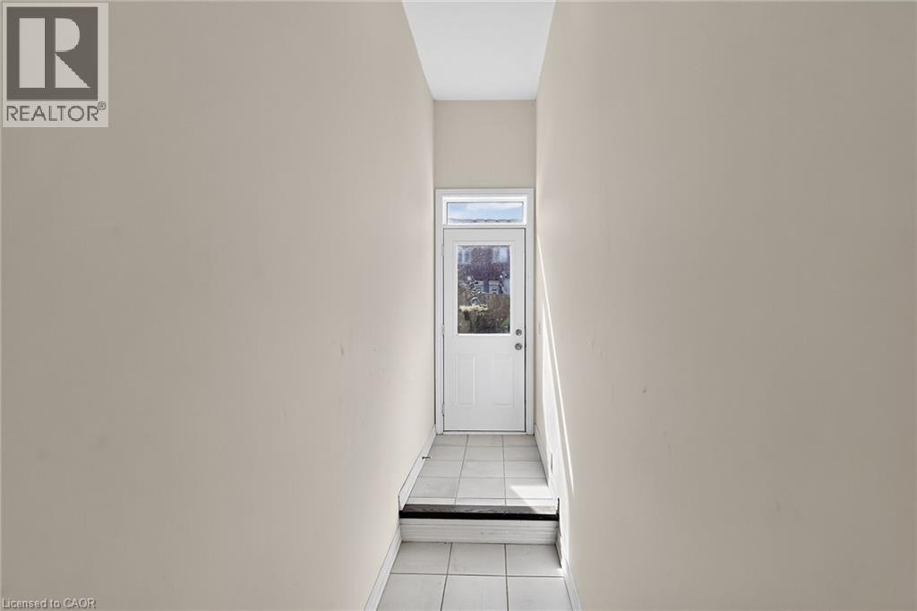 8 CALLON Drive - Image 45