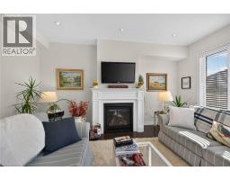 8 Callon Drive, Ancaster, ON L9K0J8 Photo 23