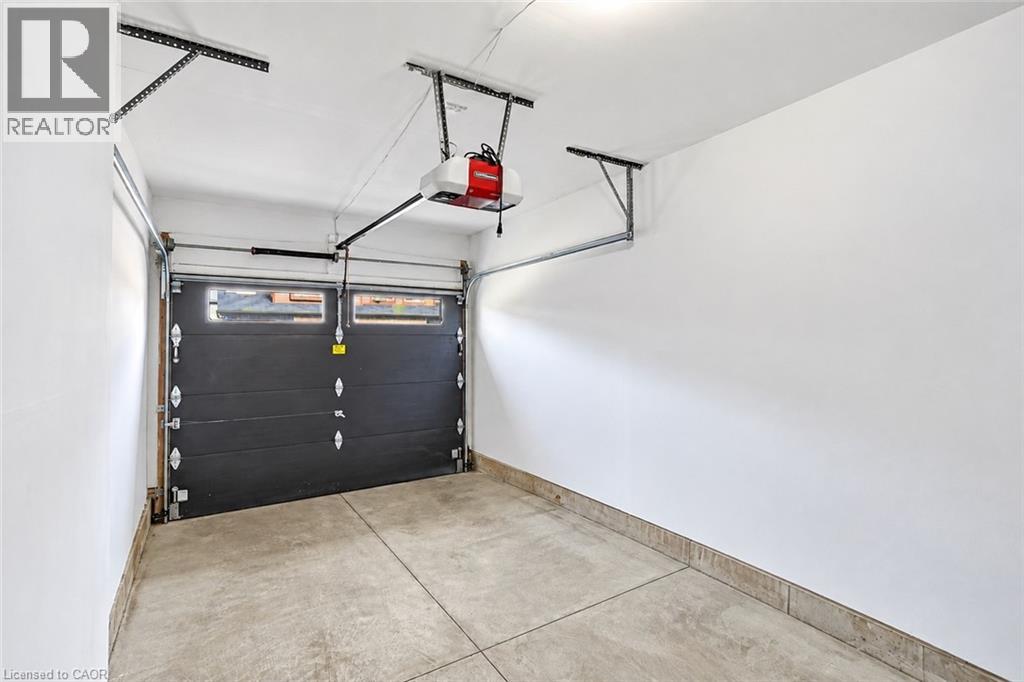 8 ROULEY Lane - 17