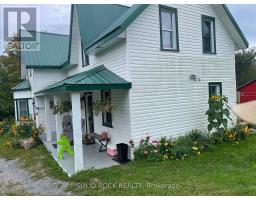 Kitchen - 1103 Cronk Road, Frontenac, ON K0H2K0 Photo 6