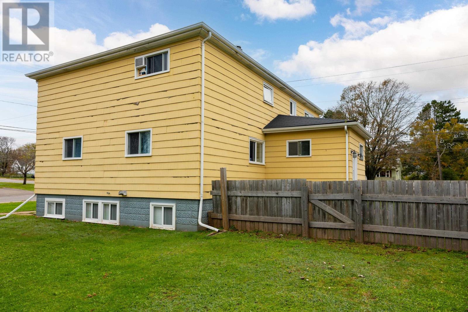 72,74,76 Parkview Drive - Image 31