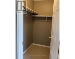 69 Bloomington Drive, Cambridge, ON N1P1J5 Photo 8