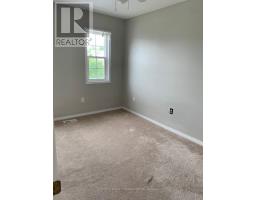 69 Bloomington Drive, Cambridge, ON N1P1J5 Photo 9